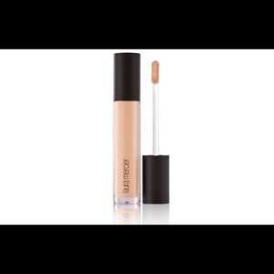 Laura Mercier concealer